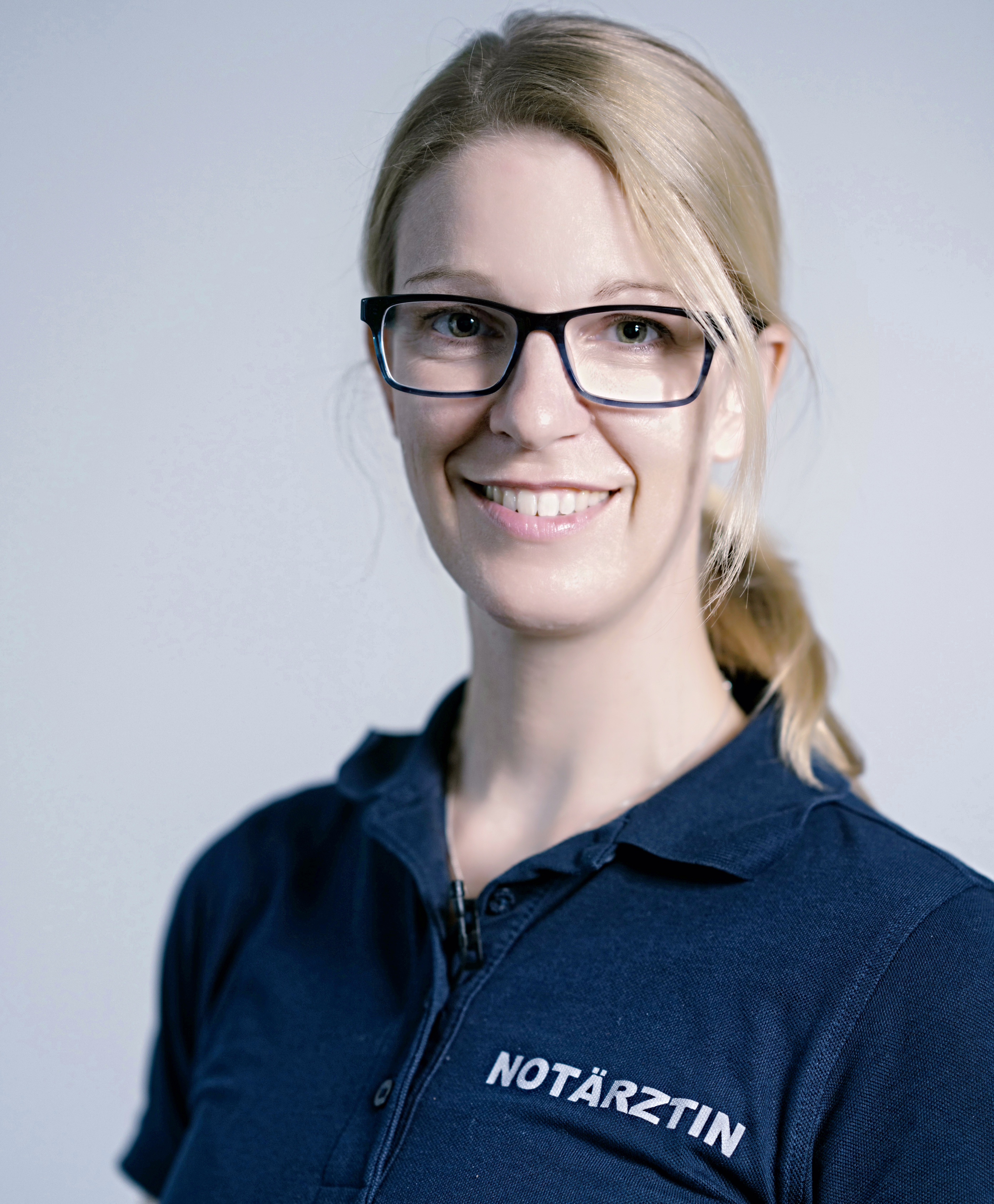 Dr Rieth Weihnachten sicher mit Kindern – Tipps von Notärztin Dr. Katharina ...