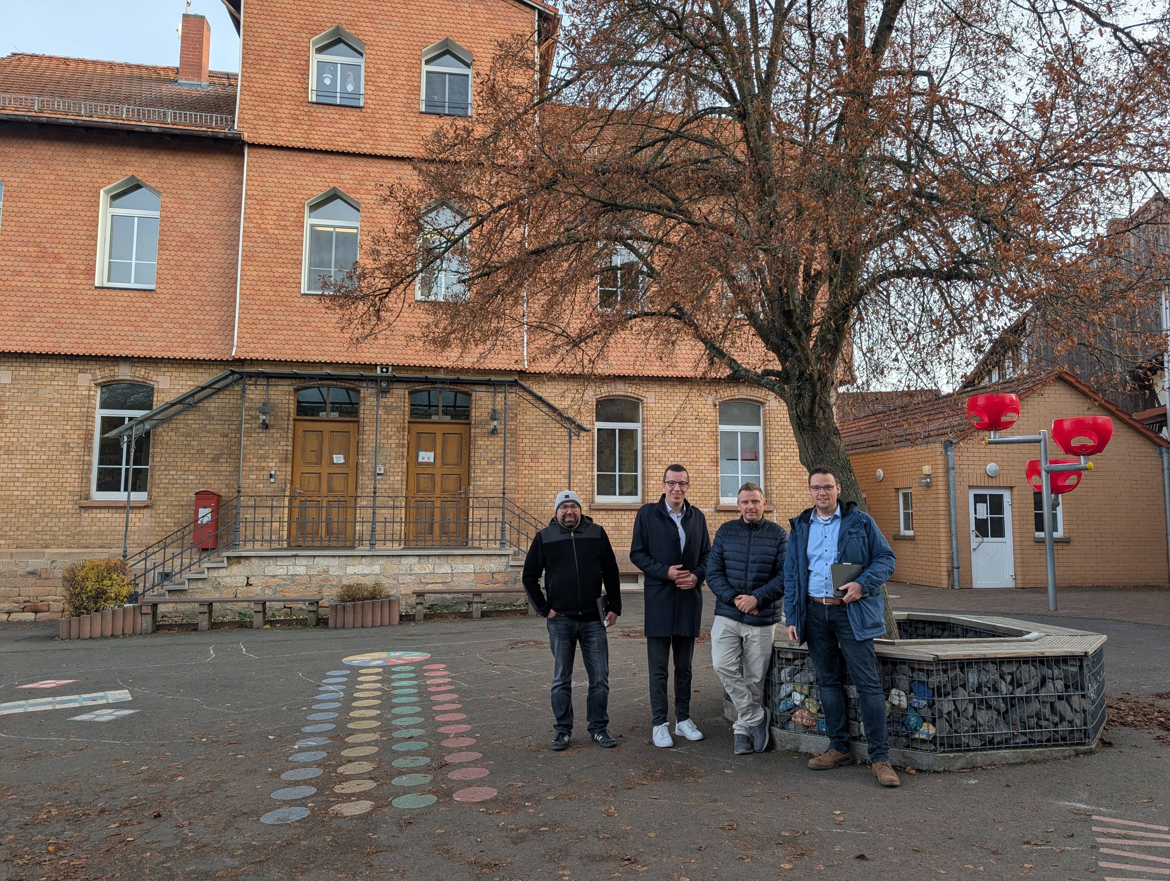 Famili-r-und-beschaulich