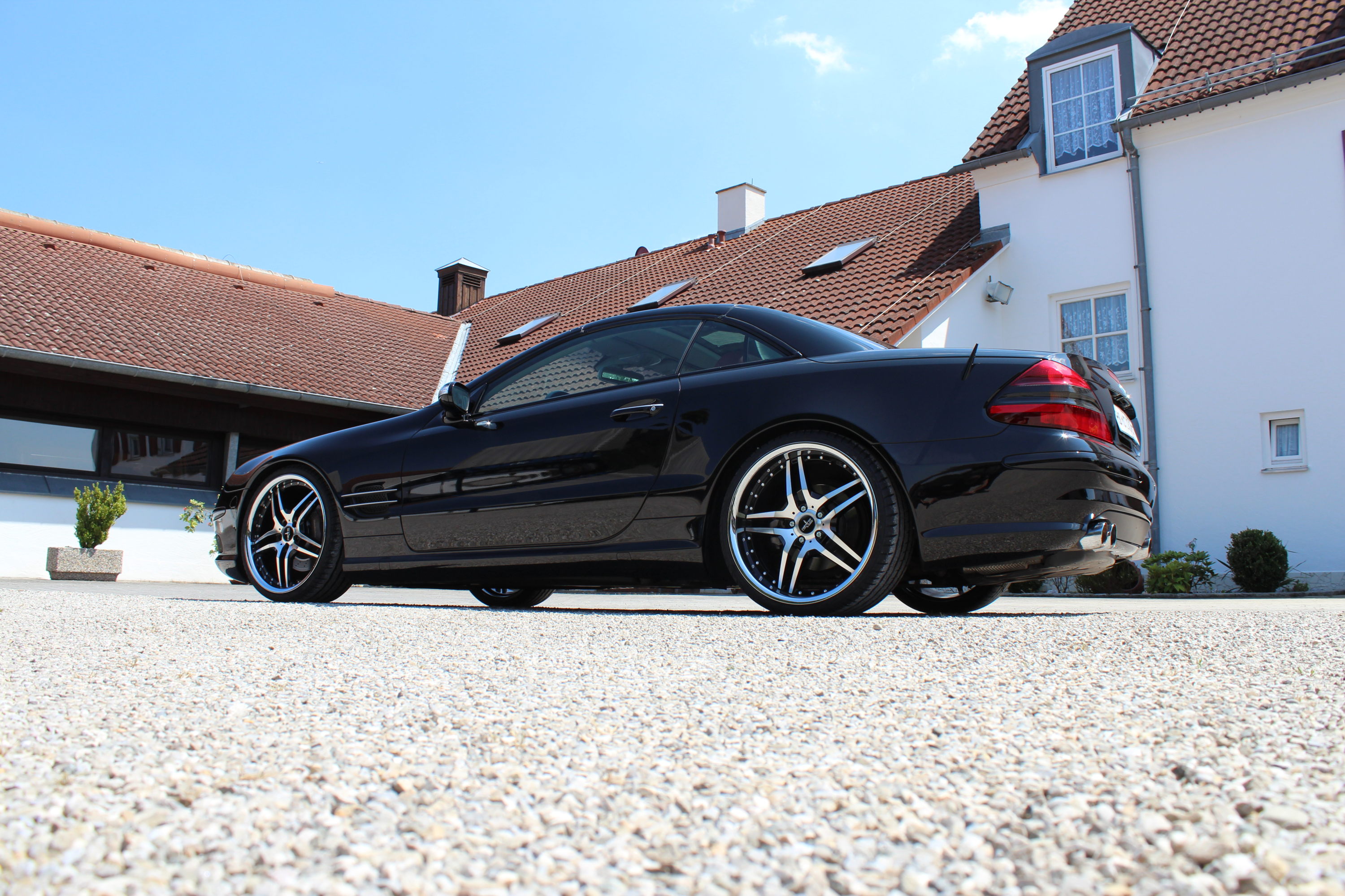 Mercedes-Benz SL R230 mit Cor.Speed Vegas, Tieferlegungsmodul ...