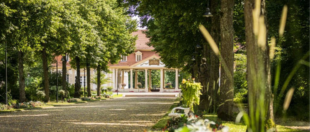 Titelbild der Firma Kurhaus Hotel Bad Bocklet GmbH