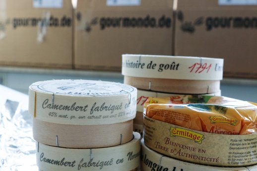 Buy deli goods, wines, and speciality foods from all over the world at Gourmondo.jpg