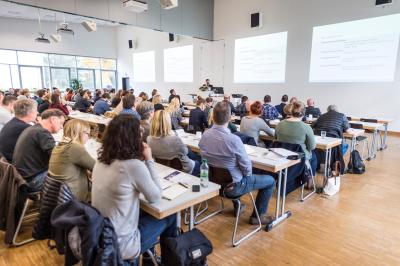 Volles Haus: Die 47. Kontaktstudientage an der Hochschule Osnabrück stießen mit rund 300 Besucherinnen und Besuchern auf eine sehr gute Resonanz, Foto: Bettina Meckel