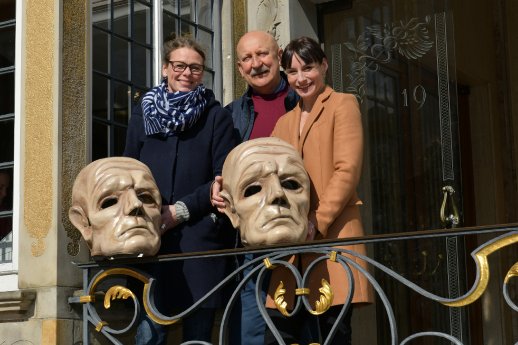 Gabrieles Koch Lastrada  Jerzy zon Kto und Julia Maxwitat beim Ortstermin  foto bahlo die sparka.jpg