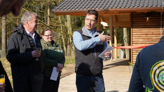 Arne_Vaubel_GF_Wildpark_Schwarze_Berge_bei_der_Eröffnungsrede.JPG