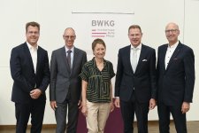 BWKG-Vorstandsvorsitzender und die vier stellvertretenden Vorstandsvorsitzenden: Heiko Stegelitz, Bernd Rühle, Bettina Lisbach, Heiner Scheffold (BWKG-Vorstandsvorsitzender), Thomas Brobeil (v.l.)