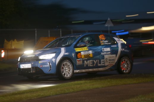 OpelCorsaRallyElectric (1).jpg