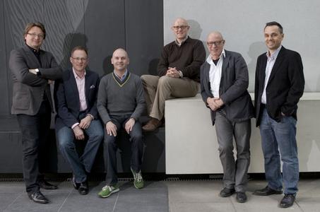 v. l. n. r.: Ralf Ansorge (Profilwerkstatt), Dr. Christian Fill (Burda Creative Group), Michael Höflich (Forum Corporate Publishing), Dr. Andreas Siefke (KircherBurkhardt), Urs Arnold (Arnold.KircherBurhardt), Klaus Lerch (Egger & Lerch). Credit: Richard Boll