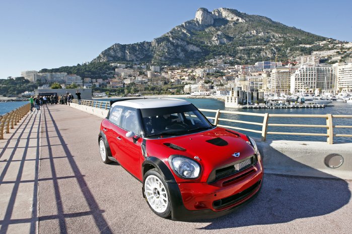 MINI-WRC-at-the-Rallye-Monte-Carlo-Historique.jpeg