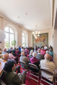 Premierenschaufenster zu Richard Alfieris Schauspiel "Sechs Tanzstunden in sechs Wochen" (Foto: Dirk Rückschloß)
