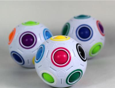 Magic-Ball - http://www.Magic-Ball.Jonglierschule.de