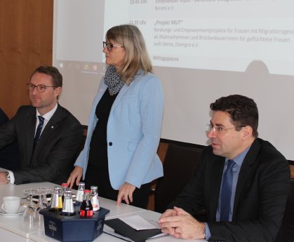 WIR-Treffen-Podium.JPG