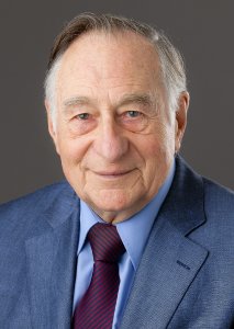 Porträtfoto mit Prof. Carlo Kallfelz von Karin Kaiser, MHH-Pressestelle
