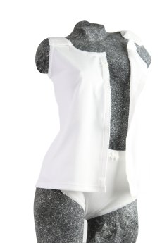 saba Damenunterhemd, geöffnet.png