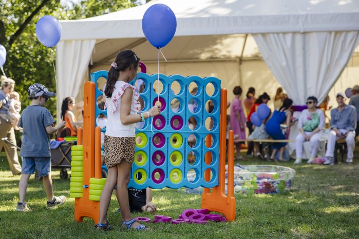 Buntes Programm auf der Kinderwiese_Kevin Münkel.jpg