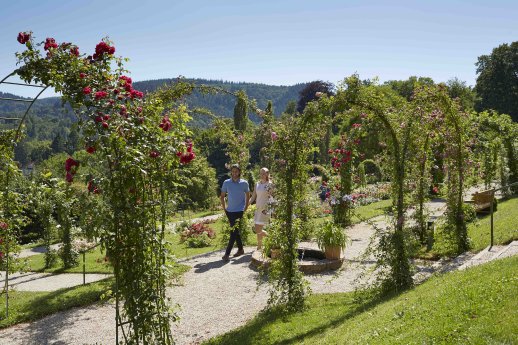 Baden-Baden_Rosenneuheitengarten © Christoph Düpper_TMBW (1).jpg