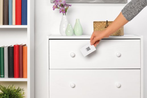 NX-4615_07_VisorTech_Schubladen-und_Schranktueren-Schloss_mit_RFID-Schluessel.jpg
