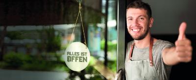 Alles-ist-offen.de Die kostenlose Gelegenheit für Gastronomen und Bürger. CMYK