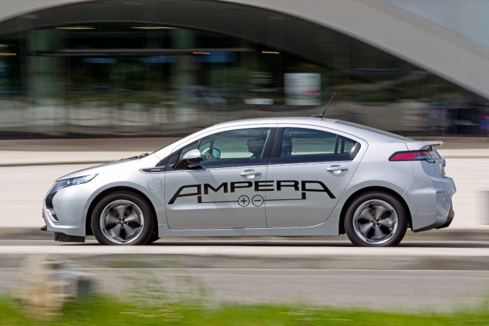 05-Opel-Ampera-277074.jpg