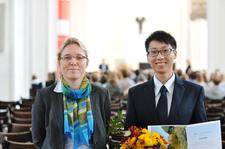 Preisträger ZENG Zitao und Betreuerin Prof. Dr. Veronika Hellwig, FB AN / Foto: Pressestelle FH Lübeck