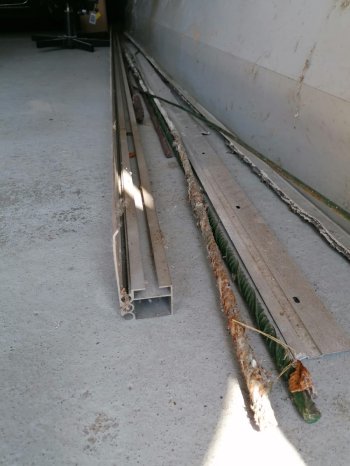 Auto entsorgen mit Abholung beim Schrotthändler in Olpe.jpg