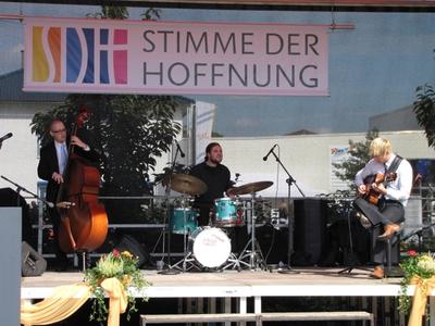 Live-Musikbühne; Foto: mm