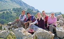 Wandergruppe aktiv und entspannt auf Mallorca