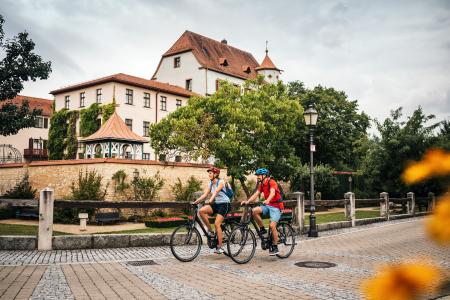 Altmühltal Radweg - Schloss in Treuchtlingen