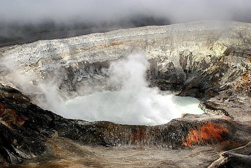 volcan poas_CR_kl.jpg