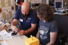 Beim Tag des Handwerks in der Bildungsakademie erwarteten die Besucherinnen und Besucher vielfältige Aktionen in den offenen Werkstätten, um Handwerk hautnah zu erleben. / Bild: Handwerkskammer