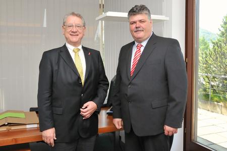 Rainer Vollmer (rechts) und Kammerpräsident Joachim Möhrle / Foto: Handwerkskammer