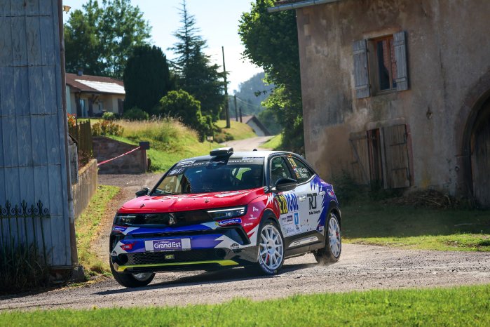 adac-opel-gse-rally-cup-mit-elektrisierender-premiere-in-der-steiermark (1).jpg