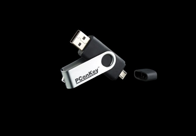 PX-9908_3_PConKey_USB2.0-Speicherstick_fuer_USB_und_Micro-USB_DCDS-208.otg_8_GB.jpg