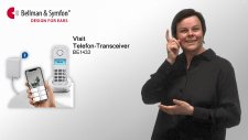 Mandy Wyrostek taube Gebärdensprachdolmetscherin erklärt die Produkteigenschaften von „Visit Telefon-Transceiver“.
