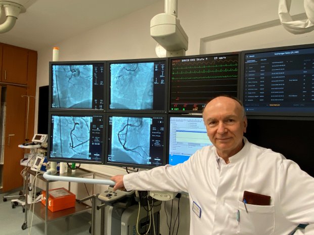 Prof.Werner Abschied HKL2.jpg