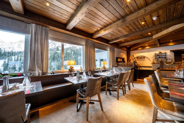 Arosa Alpine Club_Restaurant 2©Arosa Alpine Club.jpg