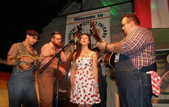 2015-08-29 01.06.37.jpg