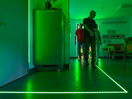 Lichtleitsystem-im-LebensPhasenHaus.jpg