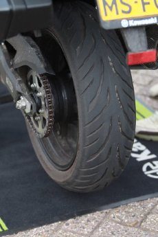 In weniger als 22 Stunden besuchte der belgische Motorradfahrer Thierry Sarasyn insgesamt 1.png