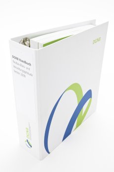 DGNB-Handbuch-01.jpg