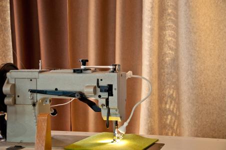 Filzvorhänge aus der Filzmanufaktur / monofaktur GmbH