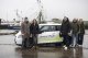 Nordsee-Flitzer-Gewinnspiel: Gewinnerfamilie nimmt neuen BMW MINI in Dornumersiel in Empfang