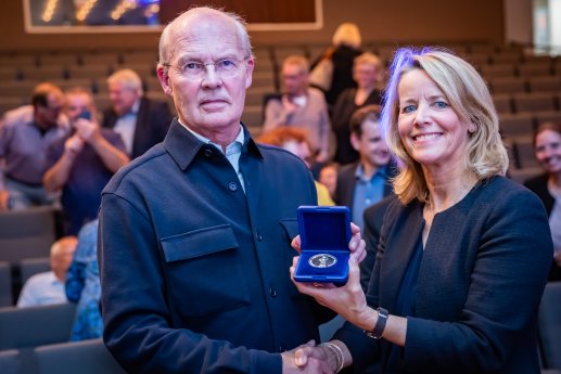 VV_Leineweber_Medaille_Enderle.jpg