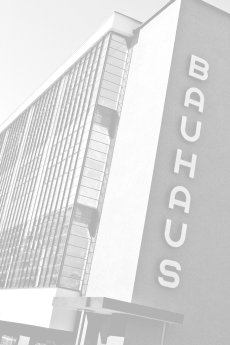 Bahhaus-schräg-soft.jpg