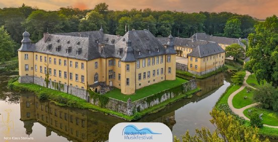 SchlossDyck_930x475__1_.jpg