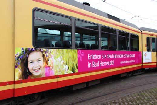 Gartenschau-Bahn_Mädchen_© Gartenschau Bad Herrenalb 2017.jpg