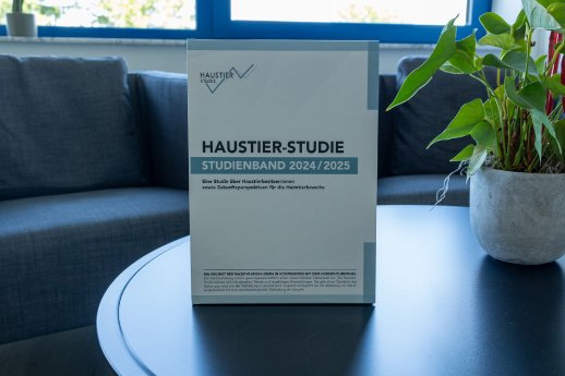 Dritter Studienband_Haustier-Studie 2024_2025.jpg