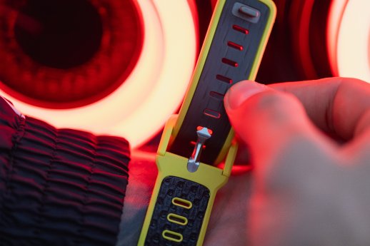 OpelundBandwerkbringenUhrenarmbnderimMantaA-Styleheraus (8).jpg