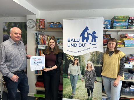 Balu und Du Urkundenübergabe.JPG