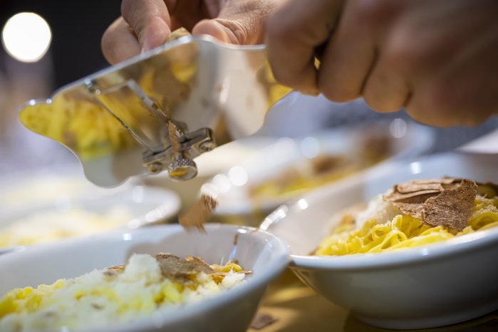 Tagliolini, Fiera del Tartufo © ph Giorgio Perottino, Getty Images per Ente Fiera del Tartufo.jpg