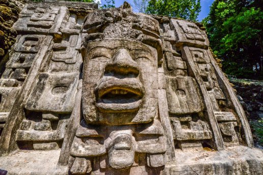 Lamanai_-_orange_walk__4__-___Belize_Tourism_Board.JPG